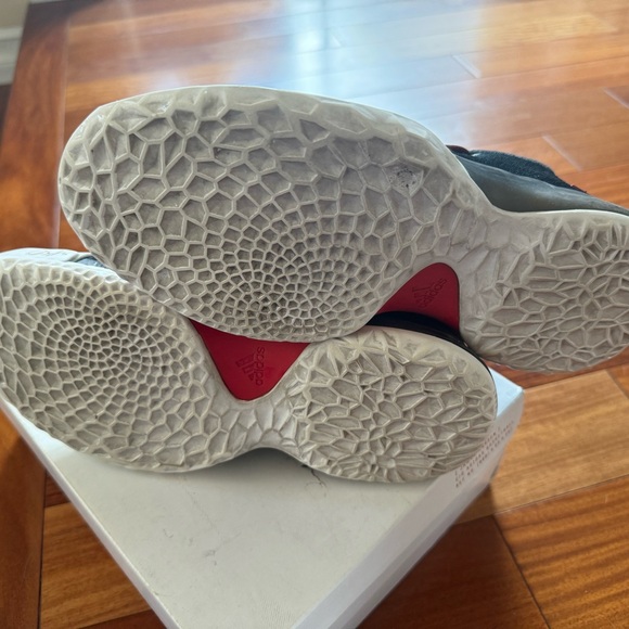 Harden Vol. 1 J basketball shoes - Picture 2 of 8